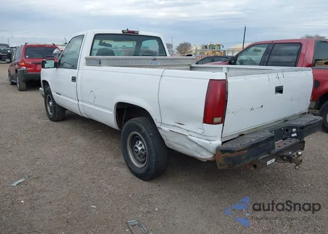 2000 Chevrolet C2500 from USA, damaged, VIN 1GCGC24R0YR171624